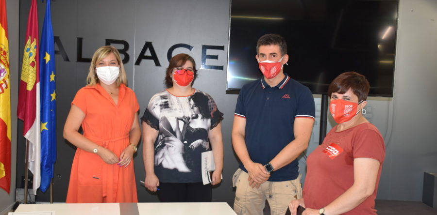 Unidas Podemos manifiesta su defensa del servicio público de Correos y del empleo de calidad